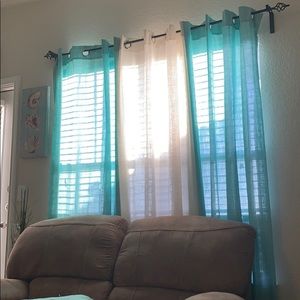 Meet your Posher, Ariadna